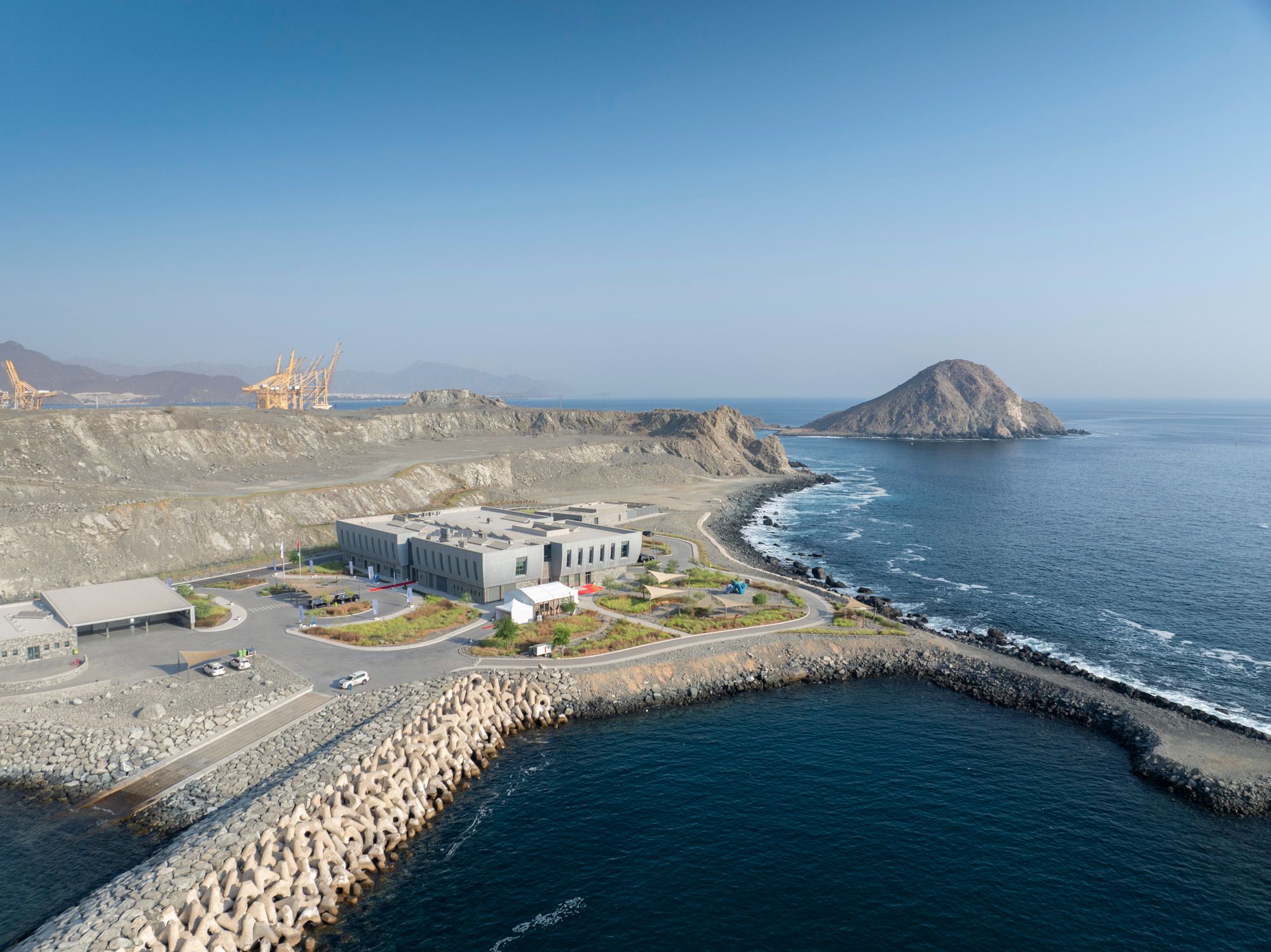 Sharjah Ruler inaugurates Sharjah Marine Science Research Centre